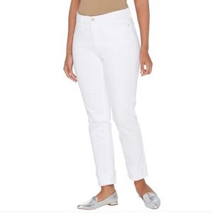 Bundle of 2 pairs Women White Jeans ANKLE Model.